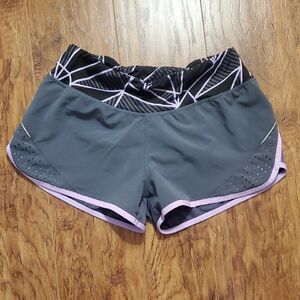 Champions|Women's Gray and Black Athletic Shorts|Size Small